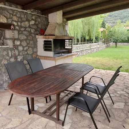 Lilea Country House 빌라 Lílaia